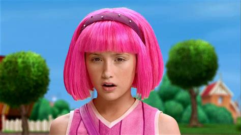 стефани из лентяево порно|Голая Стефани из Лентяево (Naked Stephanie xxx lazy town).